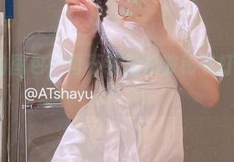 AT鲨的图包：再不装是要被秘书打死了吧？