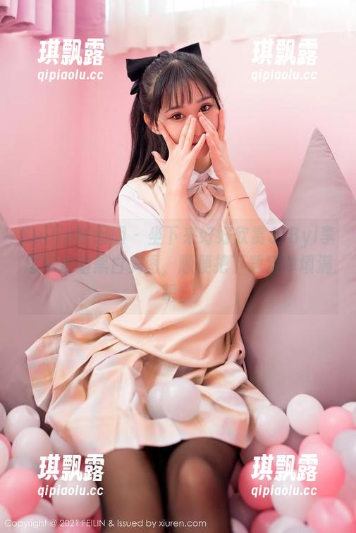 Feilin嗲囡囡-SiByl李思宁 Feilin嗲囡囡 - 坐下来好好欣赏SiByl李思宁这组黑白美图,顺便把下载清单填满吧。