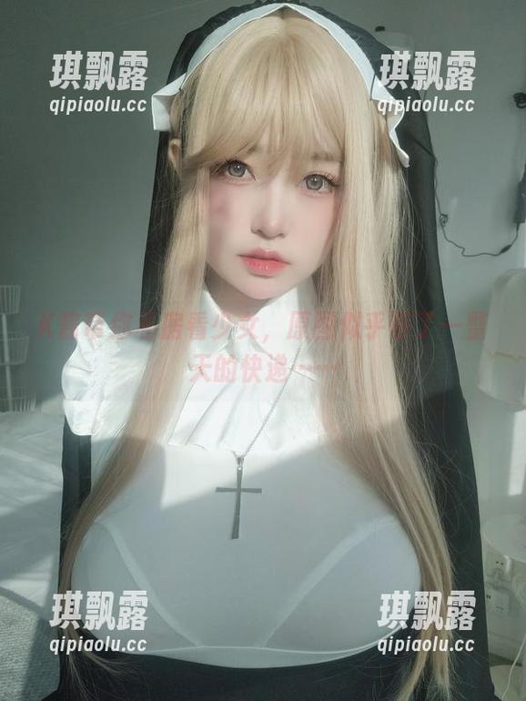 K酱带你私房看少女，原图似乎等了一整天的快递……
