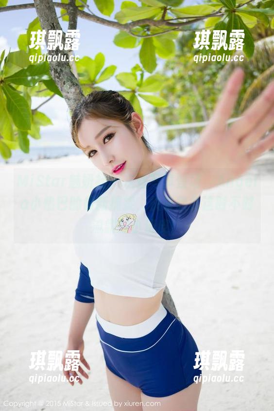 MiStar魅妍社 - 灰丝写真登场，Angela小热巴的最新捕捉，快来欣赏这时不时流露的小俏皮！