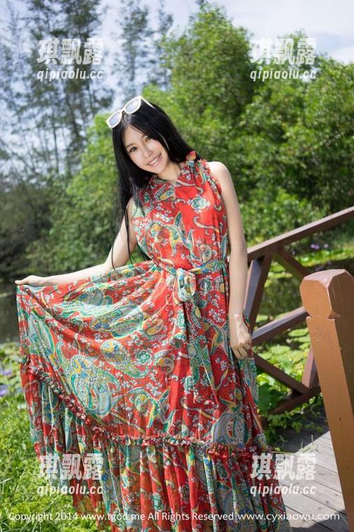 TGOD推女神-林紫涵 TGOD推女神 - 林紫涵的天台写真集:我用资源换来了些许惊喜