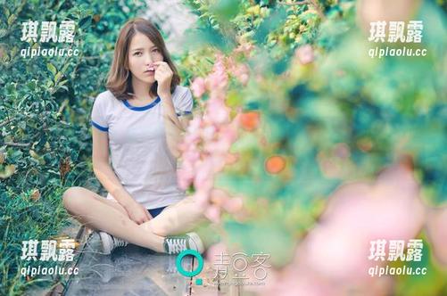 TGOD推女神 - 看赵伊彤的原图，原来甜心也是在拼命减肥的样子啊！