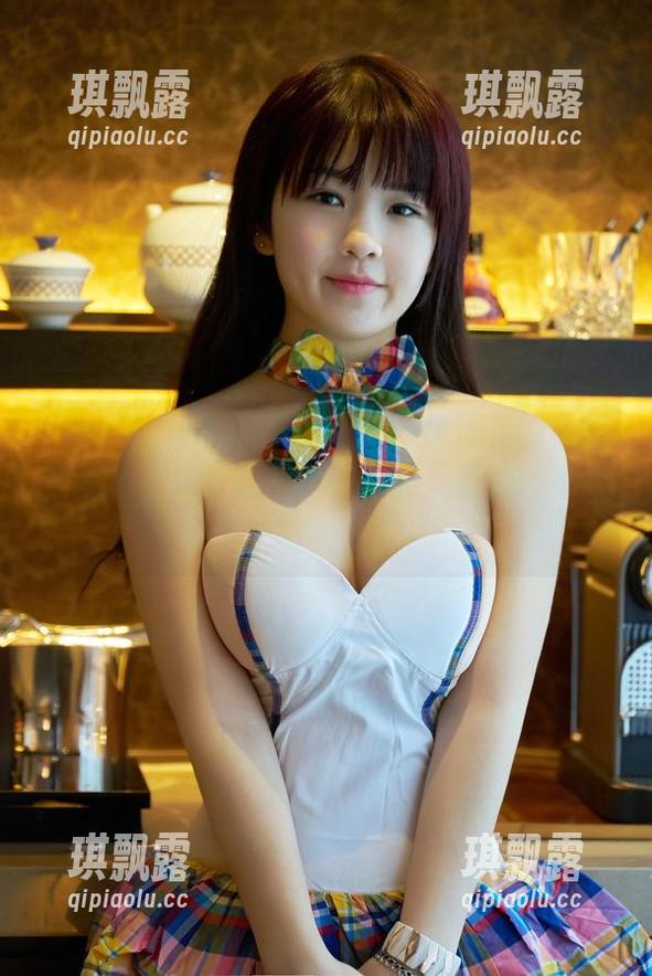 TuiGirl推女郎-林清儿 TuiGirl推女郎 - 可以吗?林清儿的白裙,露出些许“福利”,作品又有种妙不可言的感觉!