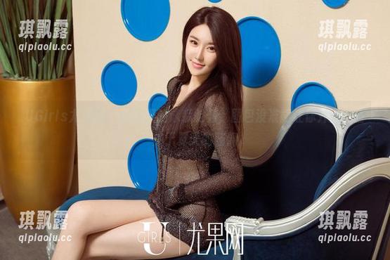UGirls尤果网-张馥棋 UGirls尤果网 - 张馥棋的泳装时刻,图包没准能让你开启一些关于夏天的脑洞
