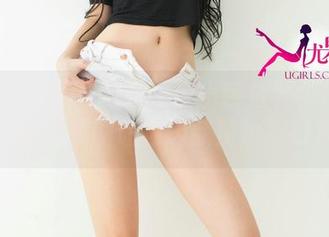 UGirls尤果网 - 重磅推出阿依努尔瓦娅肉丝合集，美图让你边欣赏边擦口水！