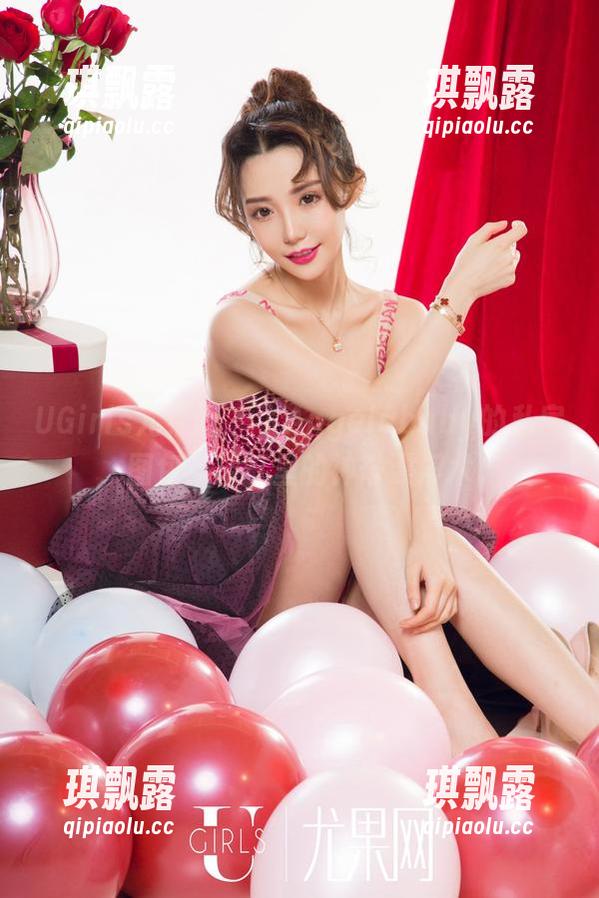 UGirls尤果网 - 飞Angelababy的私房图包：浴缸里的神奇漂浮术