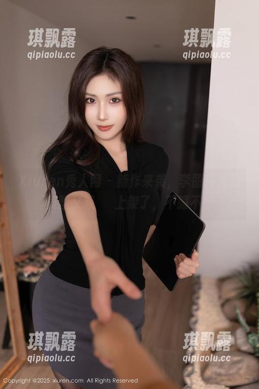 Xiuren秀人网 - 新作来袭，李丽莎泳装美图又双叒叒上架了，不服不行