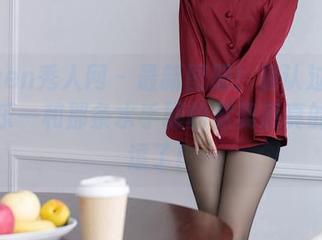 Xiuren秀人网 - 最新图册！确认过眼神，林乐一和那条水手服的默契感真的是太逗了！