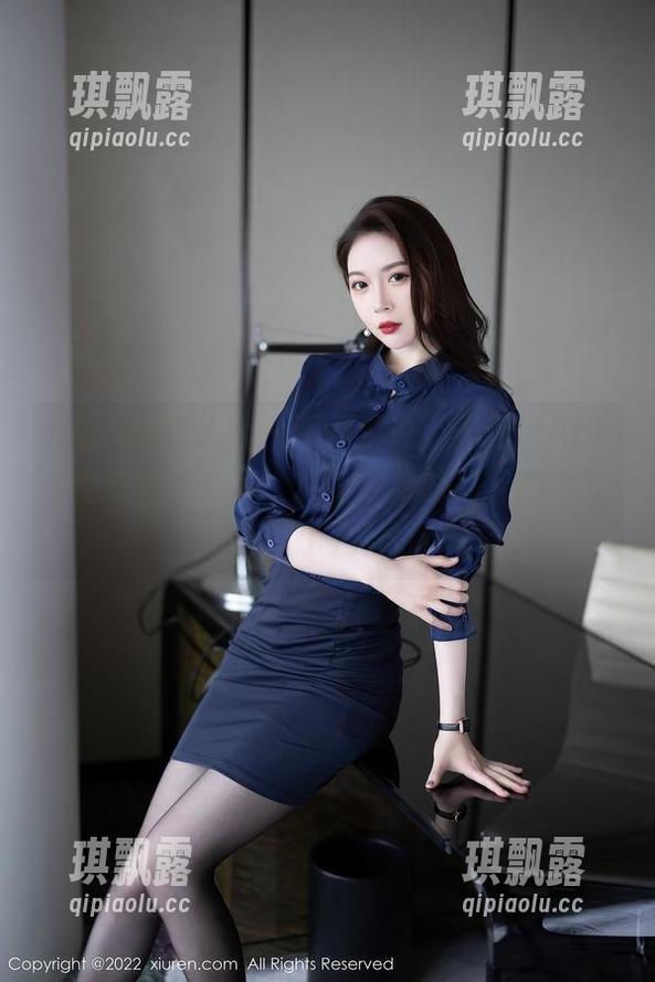 Xiuren秀人网-王乔恩Abby Xiuren秀人网 - 不得不说,王乔恩Abby的连衣裙分享,总是让我对腋下的细节想多了几秒。