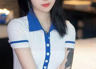 Xiuren秀人网 - 在线白微Sera拯救寒冬，牛仔裤写真拯救你的穿搭！