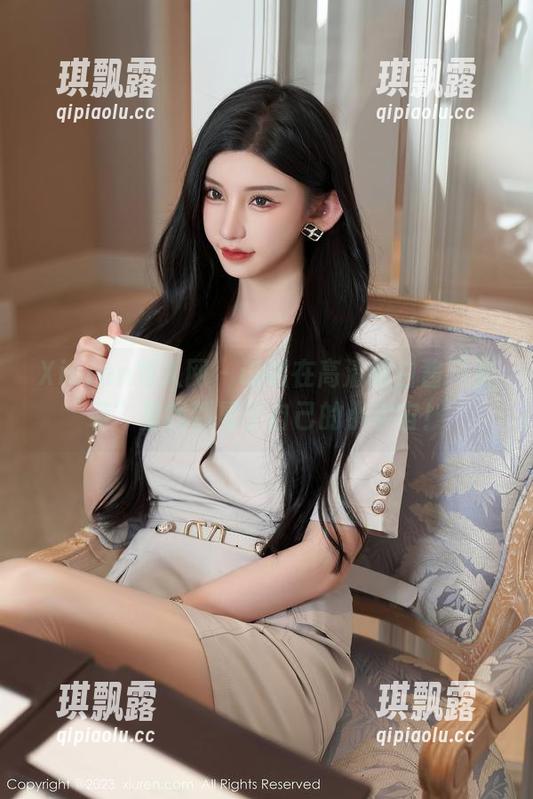 Xiuren秀人网-萌白酱 Xiuren秀人网 - 试试在高清萌白酱“套装”里找到属于自己的小宇宙!