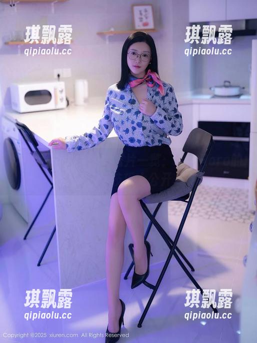 Xiuren秀人网-软软Roro Xiuren秀人网 - 图片一览:软软Roro的女友技巧大公开