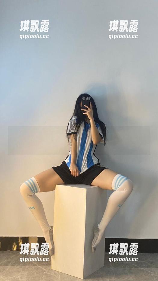微密圈 - 俏妞t与那个女孩：图像分享好奇心满满