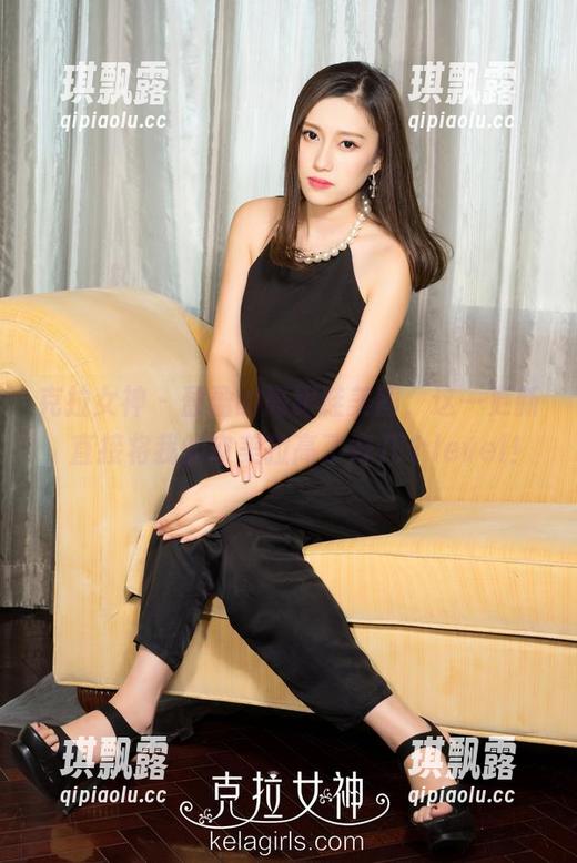 克拉女神 - 盈盈的高跟鞋美图，这一更新，直接将我的审美拉高了好几个level！