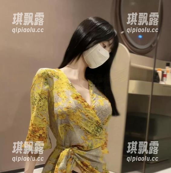微密圈 - 看吧：女刺客怎样玩转小短裙与肉丝，10张图片等你下载！