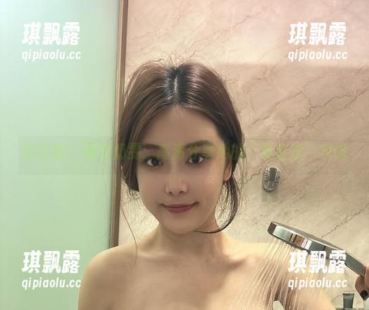 微密圈 - 黑色奶雯：高清分享她的“黑夜控”攻略