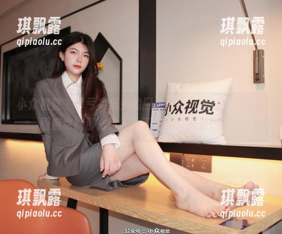 小众视觉 - 幸亏有思姐的厨娘原图，才让我们发现厨房也能那么迷人，下载后真的是值得！