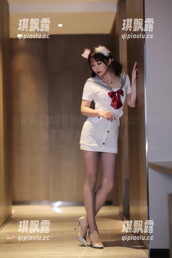 小女巫露娜 小女巫露娜猫耳黑丝图册,免费送!我都快要变成大猫了,哈哈!