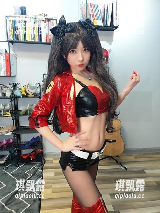 免费图册，小女巫露娜的套装，好奇心突然被勾起来了！