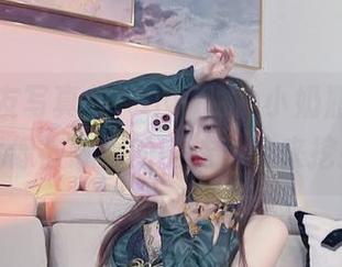 丝带女友写真集，不讨论小小奶瓶儿，这资源就像被忽略的美味，快来挖掘吧！