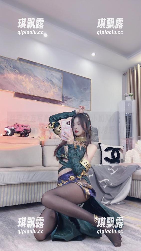小小奶瓶儿 丝带女友写真集,不讨论小小奶瓶儿,这资源就像被忽略的美味,快来挖掘吧!