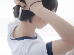 少女秩序 - 晞可油亮作品集：每张都诱惑到我，不小心多点开了好几次，找不到“停止”的按钮。