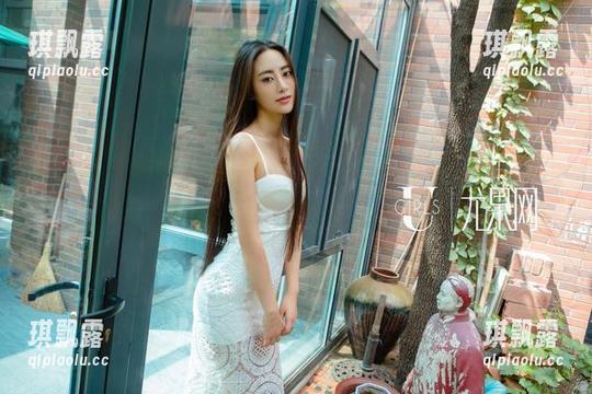 尤果网 - 郭婉祈校园图集——无法言说的那种“学生气”？