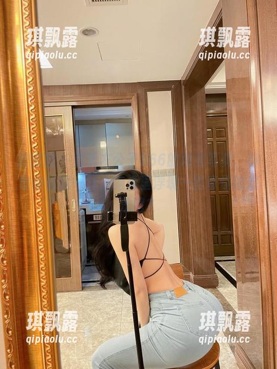 微密圈 - 对于左公子666的内衣写真，你也会像我一样，脑海里浮现一些奇怪的想法吧？