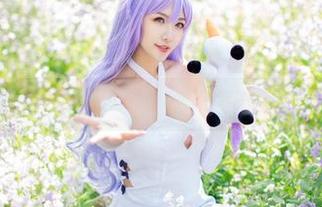 拍个照还能心累？希希_啾日常的高清浮世绘