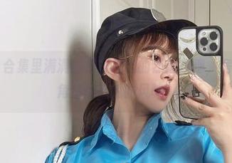 微密圈 - 合集里满满都是张思允的烈焰玫瑰，房车的每一角落都有她的风味！