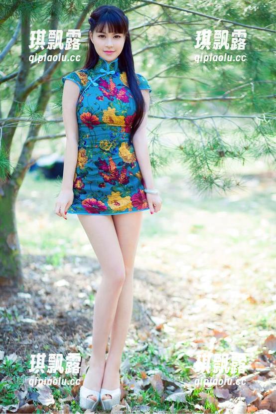 推女郎 - 穿不穿鞋？李丽莎的裸足写真，在网盘里默默诉说
