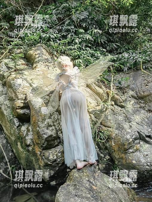 来吧，最新原图支援！无颜小天使wy的死库水就是自我的一种解放。