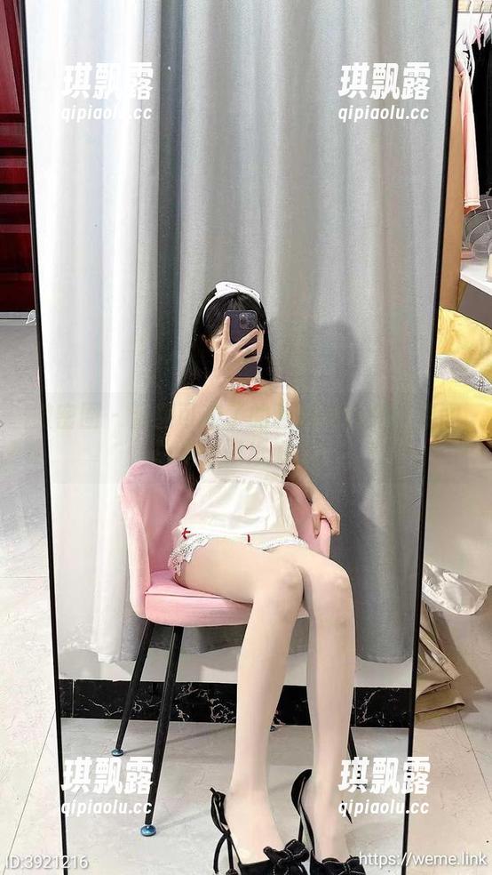 微密圈 - 汤圆可甜了的制服时尚秀：原图总是比壁纸好看！