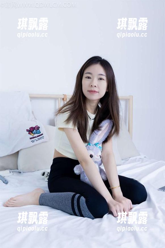物恋传媒 - 当自拍遇见私房，婷婷的创意脑洞时刻大放异彩