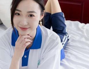 物恋传媒 - 面对小晴天的全套瑜伽，我只想说，图片很美，但我的身材不敢恭维