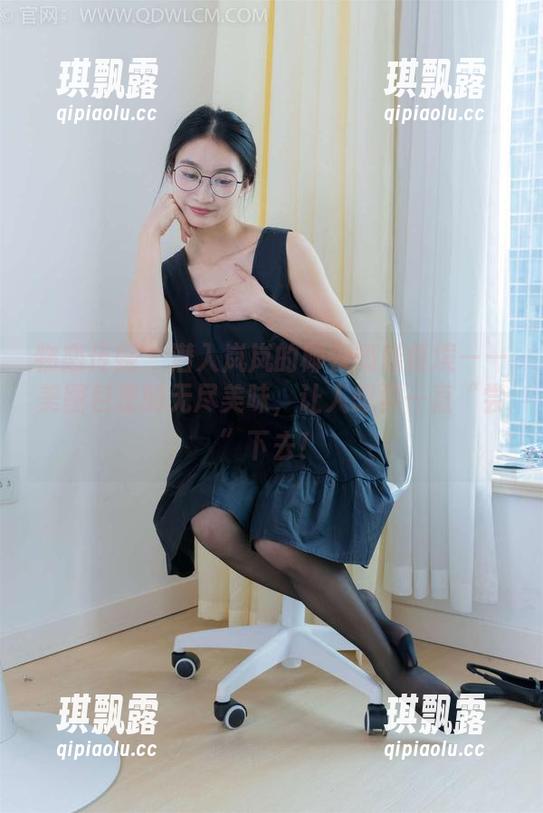 物恋传媒 - 潜入岚岚的椰蓉奶糕情境——美图包里的无尽美味，让人想要一直“尝”下去！