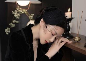 秀人网 - 奶酥的圣诞奇遇记：一部图册，你见过的都在这里——还有未见的！
