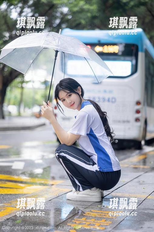 秀人网 - 安妮Tess比基尼写真免费铺陈，快来欣赏这个‘免费’的福利！