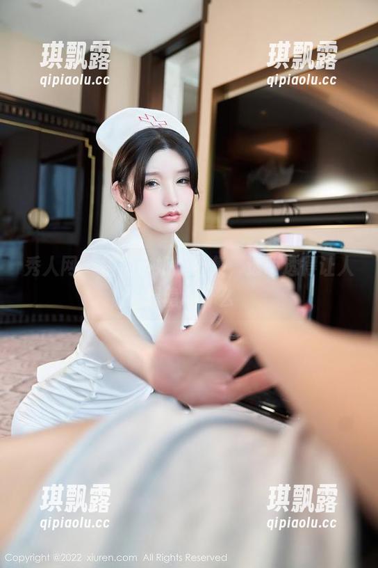 秀人网-柚柚小奶瓶 秀人网 - 柚柚小奶瓶合集,透明透得让人想隐瞒什么