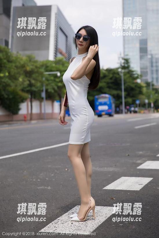 秀人网 - 学妹陆萱萱cecillia在私房图集里的每个姿势都在无声抗议人生的不公。