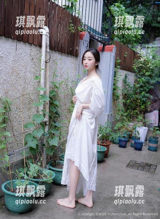 秀人网 - 福利到位，陈赞之修女图集，有一种轻松幽默的味道。
