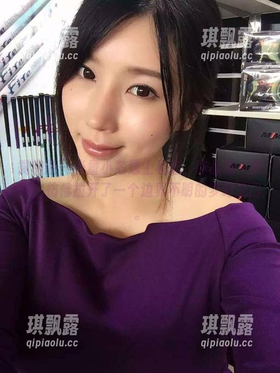 微密圈 - 当童小芯遇上私拍，作品第一部分，彷佛拉开了一个边界不明的梦幻之门。