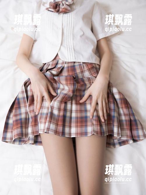 紧急企划 - 当奶糖化身“花嫁”！私拍套图里，有没有隐藏你的伴郎照？请自取，不谢！
