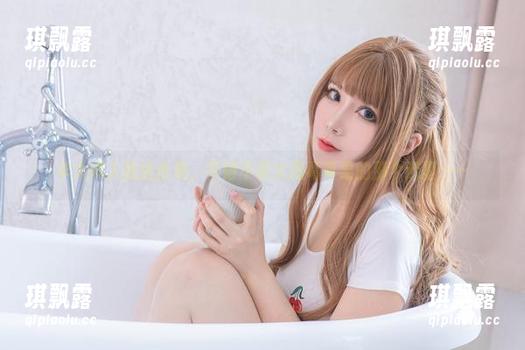 羊大真人最新合集，不得不说大凤毒苹果的那个造型……