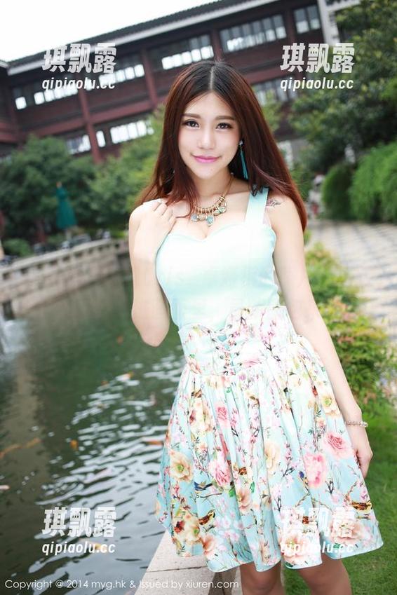 美媛馆 - 这组Cris_卓娅祺的照片，透明得我都想跳进画面里，最新图包来啦！