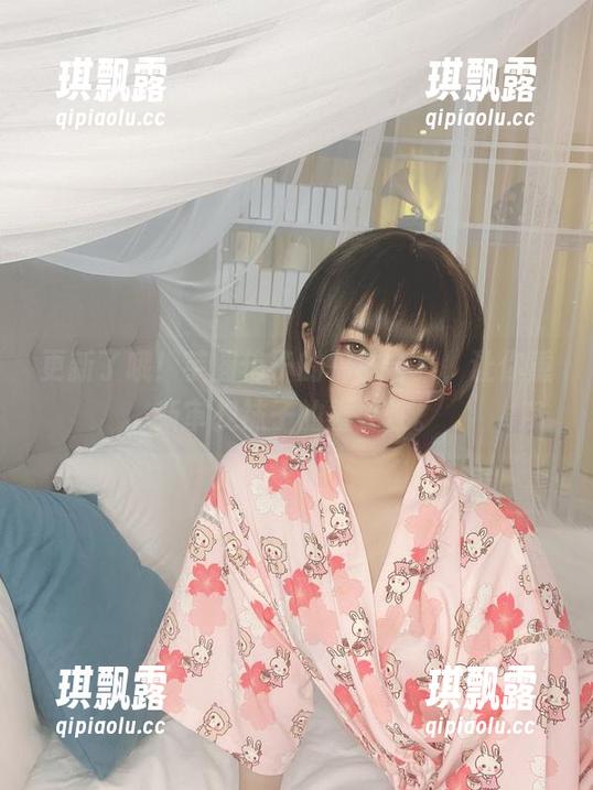 更新了哦！芋圆侑子的棉袜合集，让你重新审视袜子的重要性。