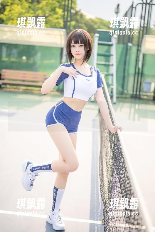 蜜汁猫裘和她的漆皮女仆，高清套图肆无忌惮，保证让你刷不停哦！