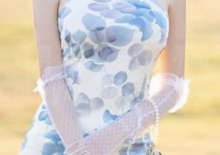 语画界 - 这里有免费原图，不怕你短裤不够多，Chery绯月樱疯狂穿搭示范中！
