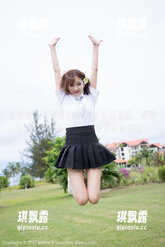 魅妍社 - 陈雅漫VICKY的校园资源，取暖与清新的完美结合，哪种更吸引你呢？