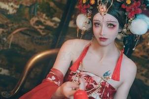 翻看鹿八岁baby白色婚纱美图，是惊艳还是心慌，等你来解密这个疑惑